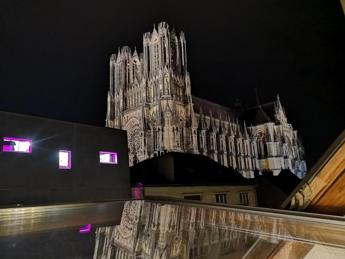 Logement Cosy Renove Au Pied De La Cathedrale Avec Climatisation Реймс Экстерьер фото